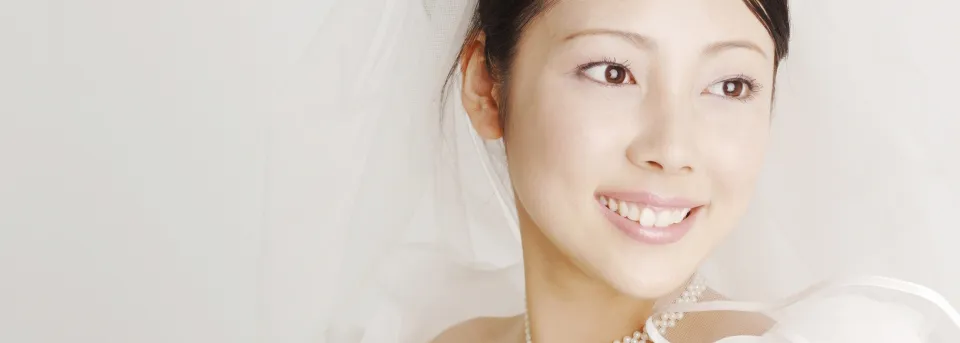 結婚式を最高の笑顔で“ウエディング矯正・ホワイトニング”